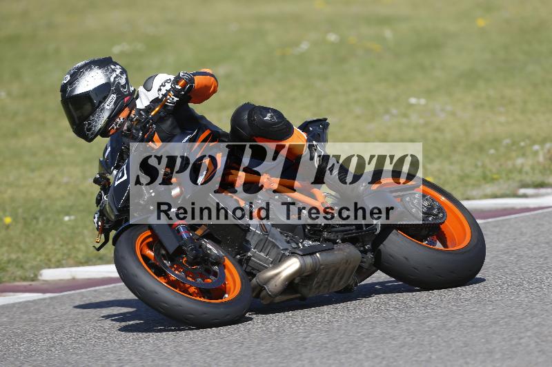 /10 20.04.2026  Pluess Moto Sport ADR/Freies Fahren/66